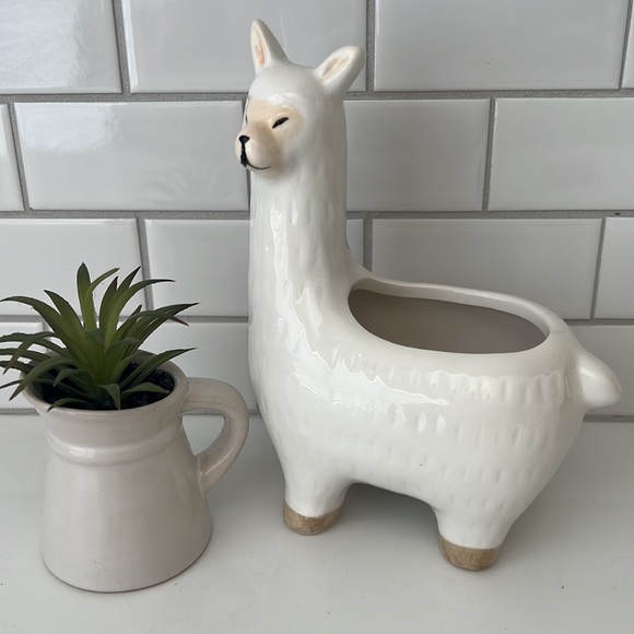 🦙Ceramic Llama Vase - Picture 8 of 12